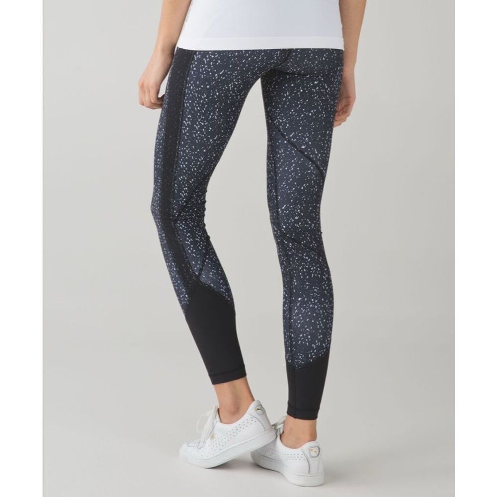 Lululemon Womens Butterfly Texture Drop It Like It's Hot Leggings‎ Black Size 10